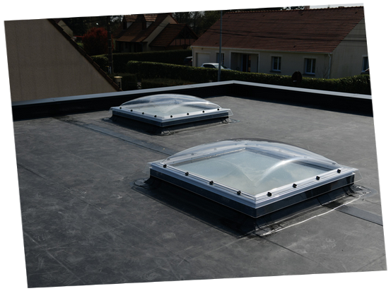 Photo d'une toiture en bâche EPDM